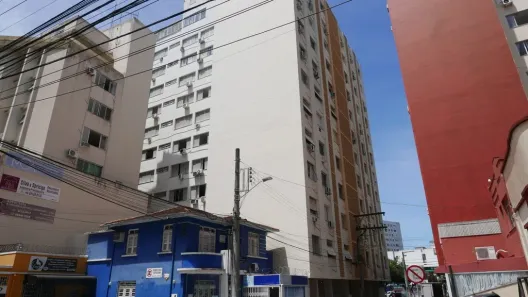 Apartamento com 1 Quarto para alugar, 52m² no Centro, Florianópolis