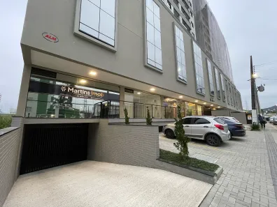 Apartamento com 2 Quartos para alugar, 69m² no Pagani, Palhoça