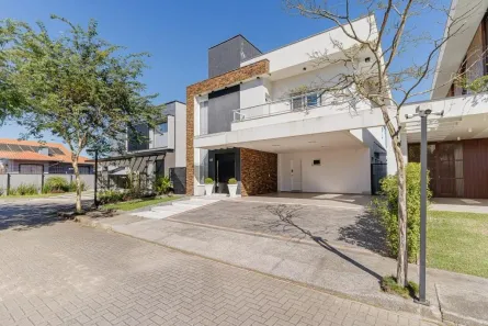 Casa de Condomínio com 4 Quartos à venda, 313m² no Glória, Joinville