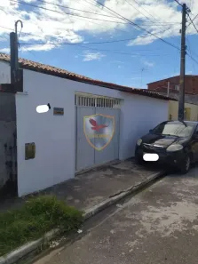 Casa com 2 Quartos à venda, 178m² no Pajuçara, Natal