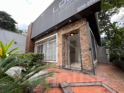Imóvel Comercial com 4 Quartos para alugar, 188m² no Parque Colonial, São Paulo