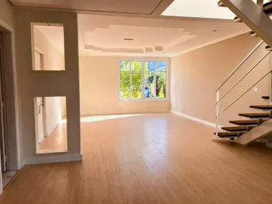 Sobrado com 3 Quartos à venda, 320m² no Pinheirinho, Vinhedo