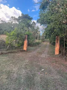Fazenda/Sítio com 2 Quartos à venda, 200m² no Sousas, Campinas