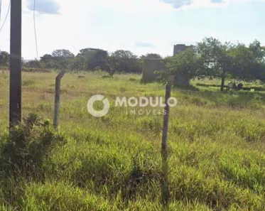 Lote/Terreno à venda, 5600m² no Chácaras Uirapuru, Uberlândia