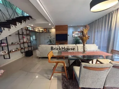 Casa com 3 Quartos à venda, 240m² no Taboão, São Roque
