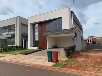 Casa de Condomínio com 4 Quartos à venda, 272m² no Residencial Villagio Toscana, Goiânia