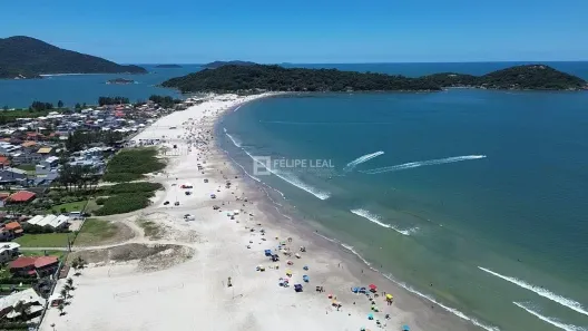 Fazenda/Sítio com 6 Quartos à venda, 254m² no Balneário Ponta do Papagaio, Palhoça