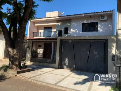 Casa com 4 Quartos à venda, 320m² no Jardim Progresso, Paranavaí