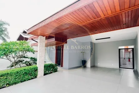 Casa com 5 Quartos para alugar, 220m² no Urbanova, São José dos Campos