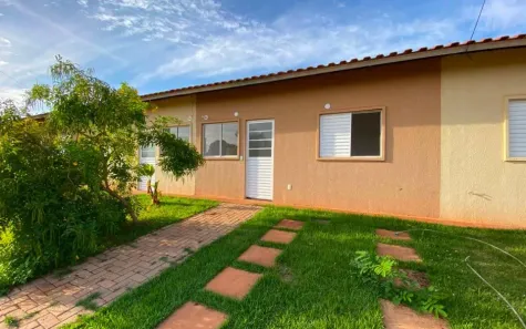 Casa de Condomínio com 2 Quartos à venda, 41m² no Jardim Parati, Campo Grande