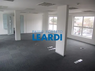 Ponto Comercial para alugar, 600m² no Chácara Santo Antônio (Zona Sul), São Paulo