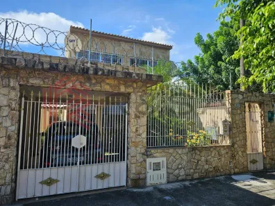 Casa com 4 Quartos à venda, 200m² no Irajá, Rio de Janeiro