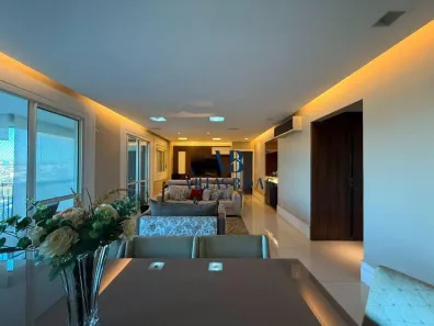 Apartamento com 3 Quartos à venda, 194m² no Altos do Esplanada, São José dos Campos