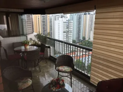 Apartamento com 4 Quartos à venda, 200m² no Vila Uberabinha, São Paulo