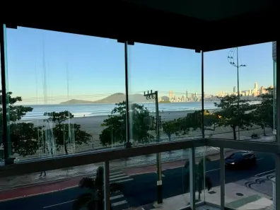Apartamento com 3 Quartos para alugar, 200m² no Centro, Balneário Camboriú