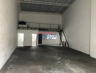 Galpão/Depósito/Armazém para alugar, 150m² no Vila Pinheiro, Jacareí