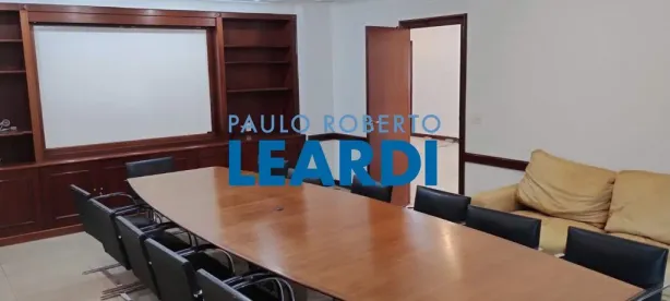 Sala Comercial para venda ou aluguel, 191m² no Cerqueira César, São Paulo