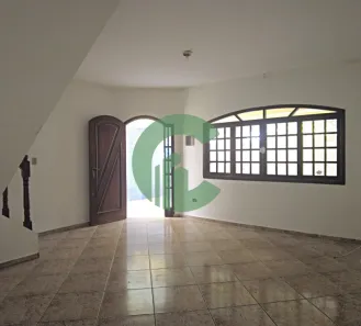 Sobrado com 3 Quartos à venda, 254m² no Parque Oratório, Santo André