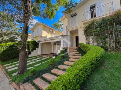 Casa de Condomínio com 3 Quartos à venda, 220m² no Bosque do Vianna, Cotia