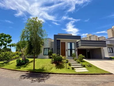 Casa com 3 Quartos à venda, 235m² no Jardim Bandeirantes, Louveira