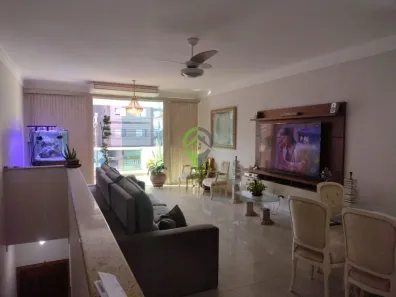 Casa com 3 Quartos à venda, 150m² no Marapé, Santos