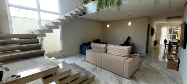 Sobrado com 4 Quartos à venda, 393m² no Interlagos, São Paulo
