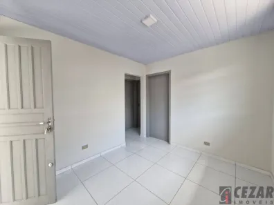 Casa com 2 Quartos para alugar, 47m² no Bairro Alto, Curitiba