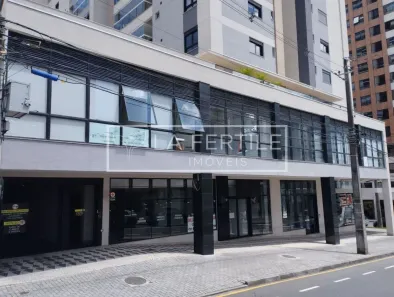 Ponto Comercial à venda, 211m² no Cabral, Curitiba