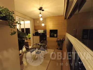Apartamento com 3 Quartos para alugar, 110m² no Centro, Uberlândia