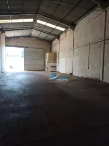 Galpão/Depósito/Armazém para alugar, 388m² no Waldemar Hauer, Londrina