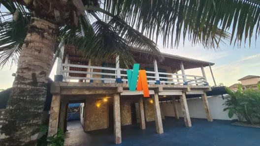 Sobrado com 5 Quartos à venda, 380m² no Praia das Palmeiras, Caraguatatuba