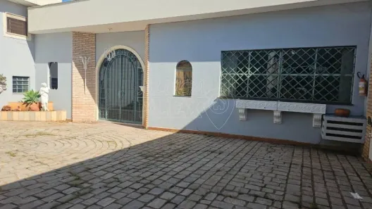 Casa com 1 Quarto para alugar, 160m² no Boa Vista, Londrina