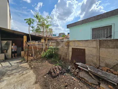 Lote/Terreno à venda, 470m² no Centro, Divinópolis