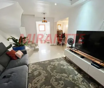 Sobrado com 3 Quartos à venda, 114m² no Conjunto Residencial Santa Terezinha, São Paulo