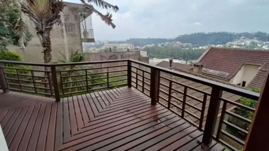 Casa de Condomínio com 3 Quartos para alugar, 747m² no Parque Terra Nova II, São Bernardo do Campo