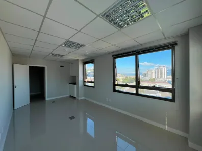 Sala Comercial à venda, 30m² no Centro, Florianópolis
