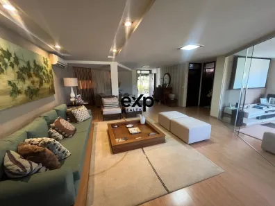 Casa com 3 Quartos à venda, 517m² no Candelária, Natal