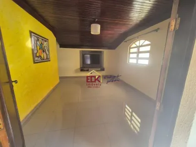 Casa com 3 Quartos à venda, 150m² no Conjunto Habitacional Terra dos Ipês I (Sul), Pindamonhangaba
