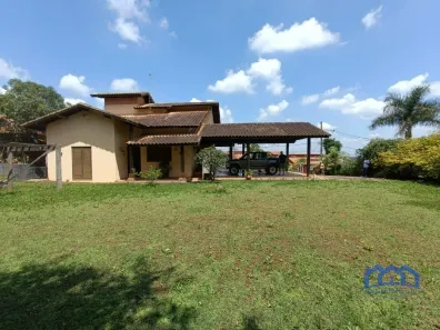 Fazenda/Sítio com 3 Quartos à venda, 1000m² no , Mairinque