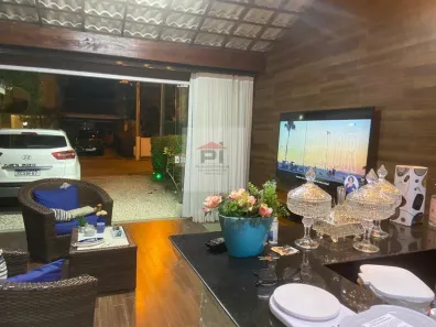 Casa de Condomínio com 4 Quartos à venda, 250m² no Buraquinho, Lauro de Freitas