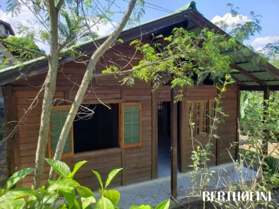 Casa com 2 Quartos para alugar, 50m² no , Itatiaia