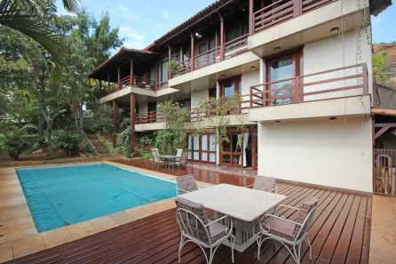 Casa com 6 Quartos para alugar, 600m² no Belvedere, Belo Horizonte