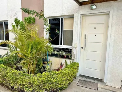 Casa de Condomínio com 2 Quartos à venda, 69m² no Água Espraiada (Caucaia do Alto), Cotia