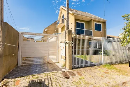Sobrado com 2 Quartos à venda, 125m² no Fazendinha, Curitiba