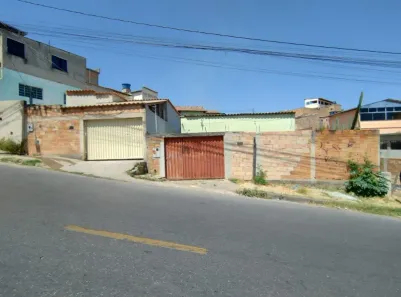 Casa com 3 Quartos à venda, 100m² no Jardim das Alterosas - 2ª Seção, Betim