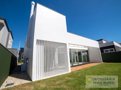 Casa com 4 Quartos à venda, 297m² no São João do Rio Vermelho, Florianópolis