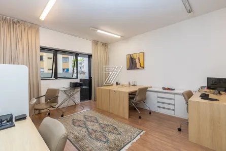 Sala Comercial à venda, 37m² no Centro, Curitiba
