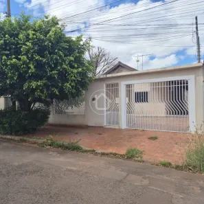 Casa com 3 Quartos à venda, 242m² no Vila Belo Horizonte, Campo Grande