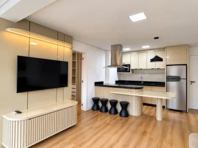 Apartamento com 2 Quartos para alugar, 72m² no Fazendinha, Itajaí