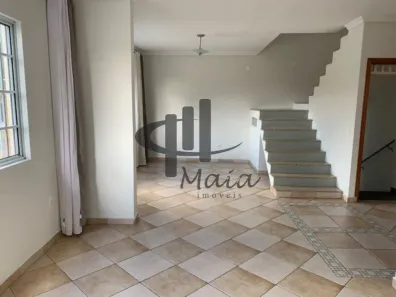 Sobrado com 3 Quartos para alugar, 242m² no Santa Maria, São Caetano do Sul